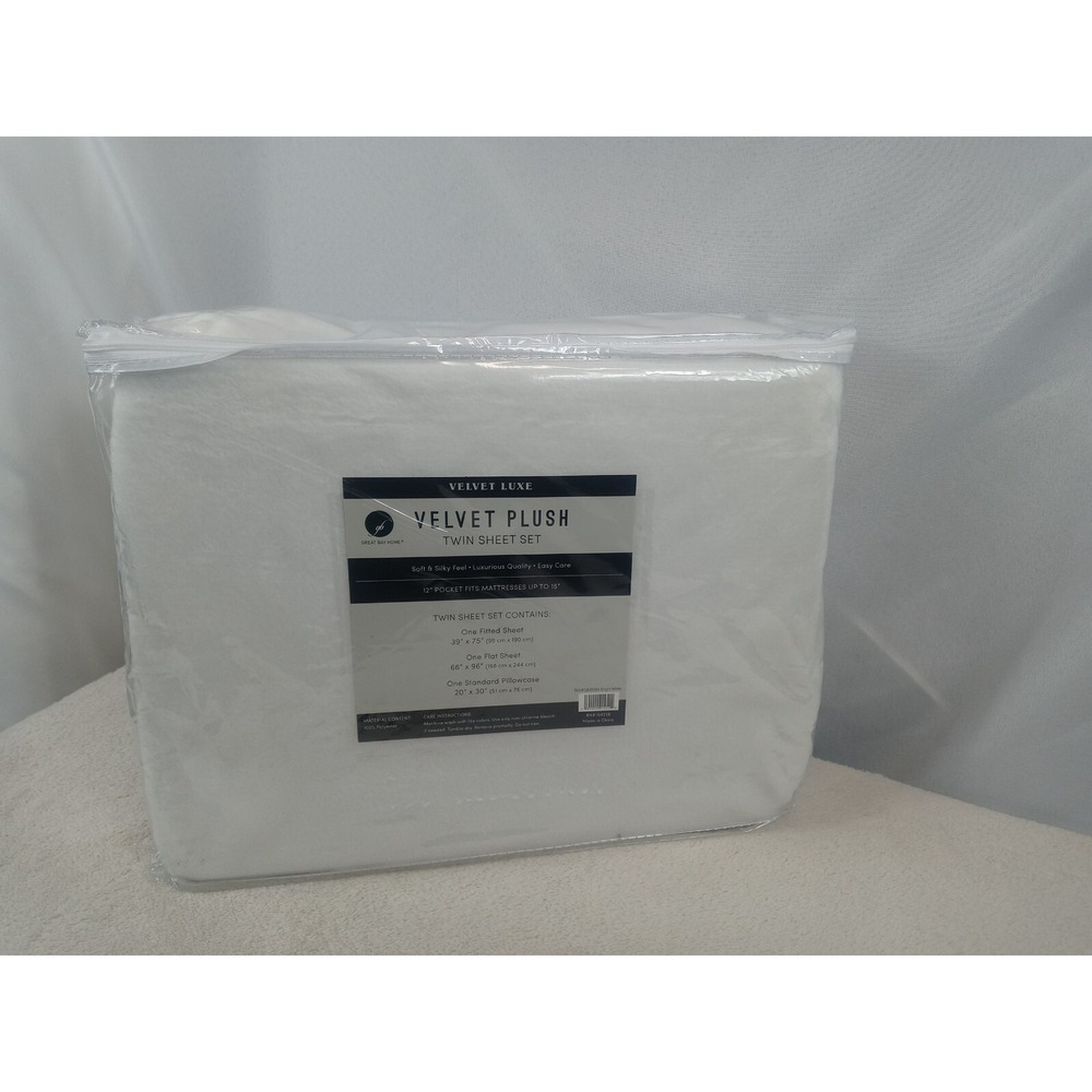 Twin Sheet Set White Velvet Plush Extra Soft Velvet Luxe Sheets Great Bay Home - Picture 7 of 7